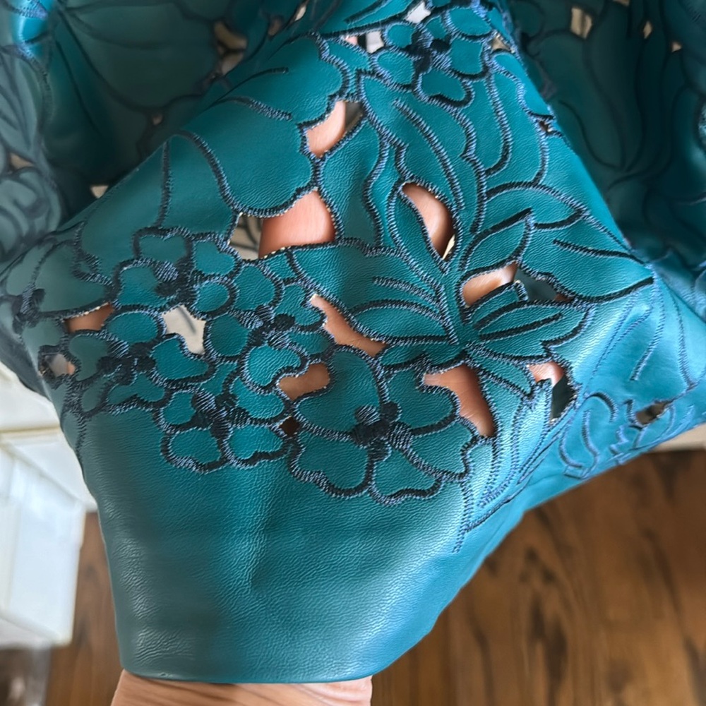 ‼️‼️Price Firm‼️‼️ Cult Gaia Raylene Strapless Cutout Embroidered Gown Size 10 - Picture 14 of 15